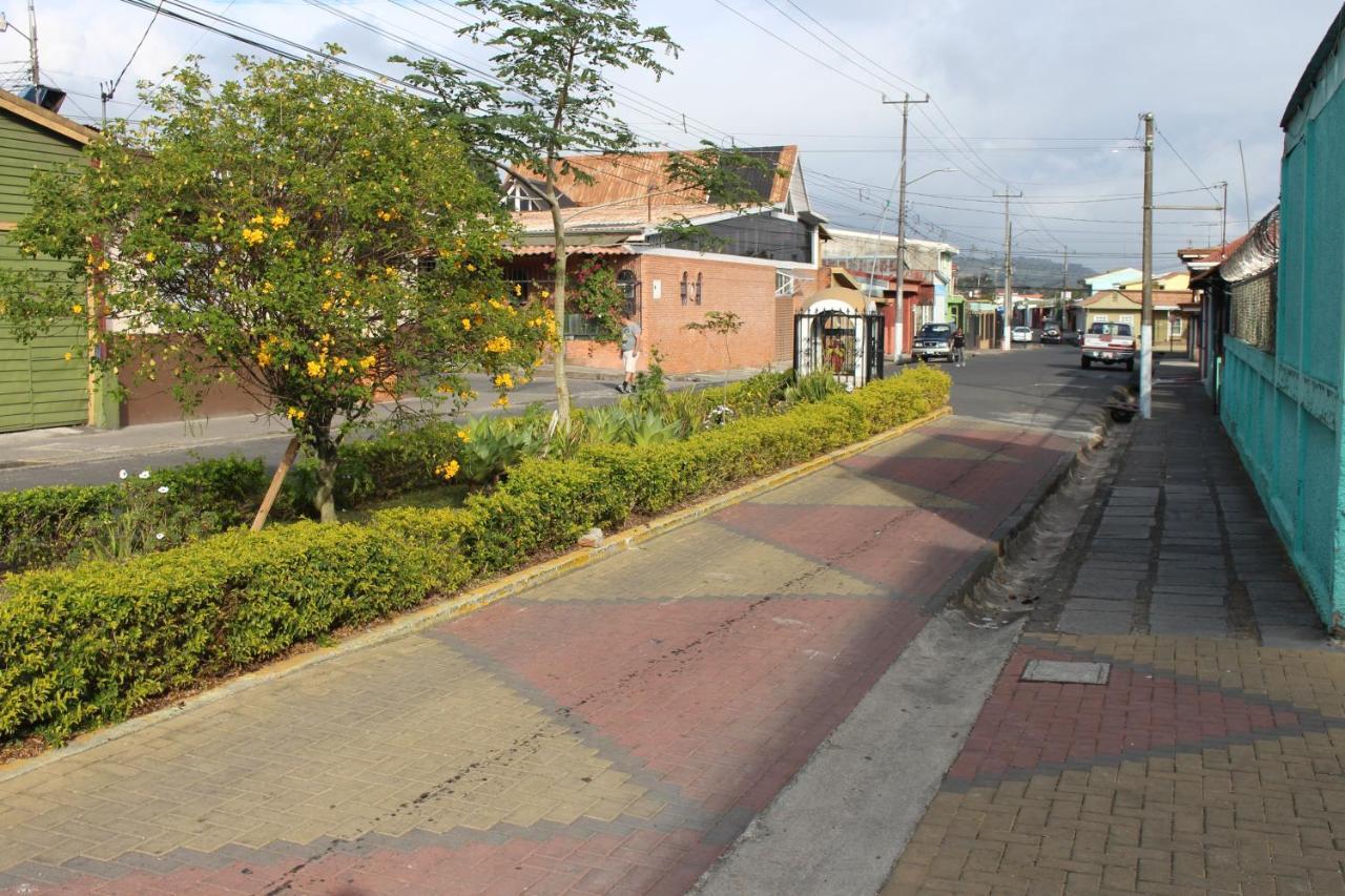 Casa Mora B&B Cartago Exterior foto